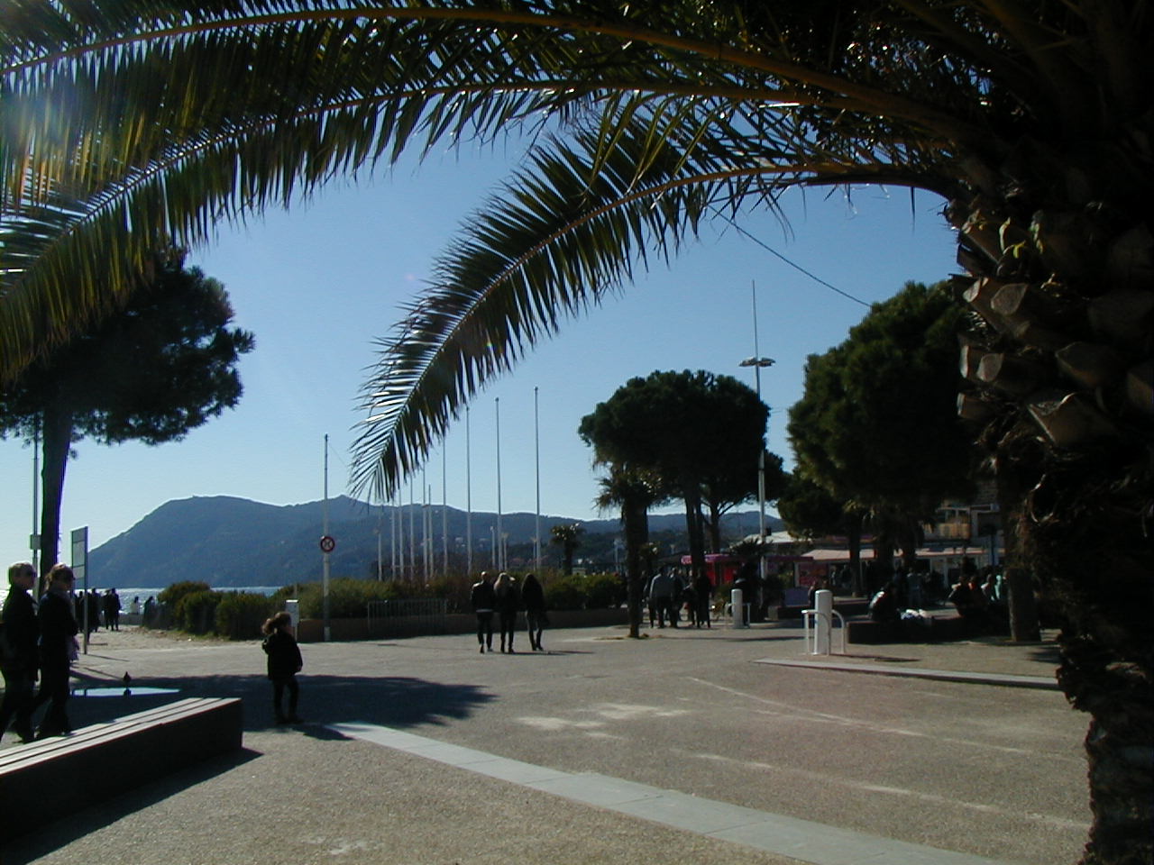 CORNICHE (2)